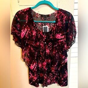 Adele & May flower women’s shirt